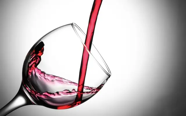 Découvrir l'œnologie : les premiers pas pour apprécier le vin