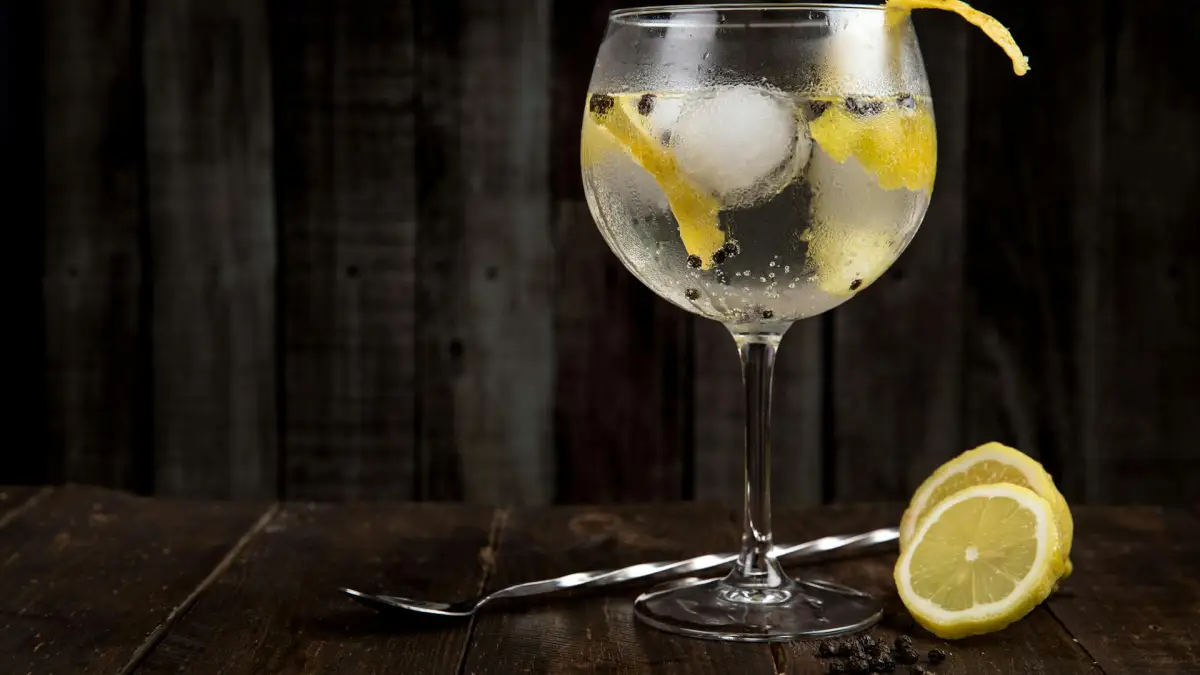 Organiser un cocktail dînatoire à Paris : tendances et bonnes adresses - article FoodyParis