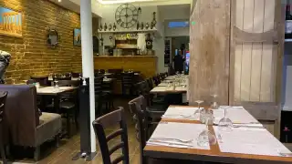 Baladna, restaurant à Paris
