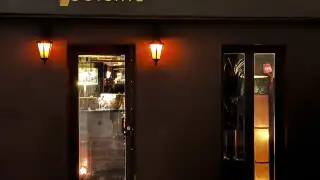Restaurant Mystery Cuisine