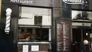 Schwartz s Deli, restaurant à Paris