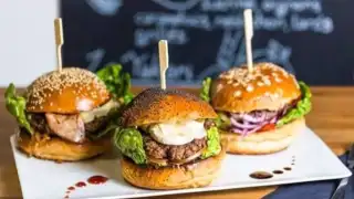 Restaurant XV Burger