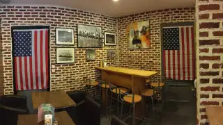 Restaurant New York Deli by Bagel Bagels