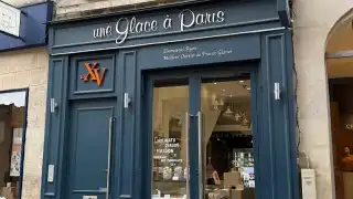 Restaurant Une Glace a Paris