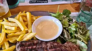 Restaurant Wallace Pub