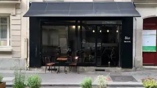 Restaurant Ake table & vin