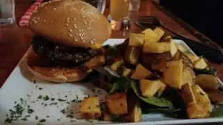 Au fond du bar – photo 2