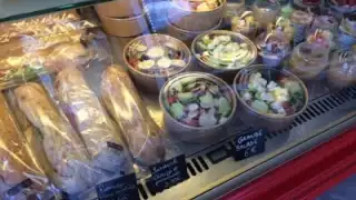 Au petit creux de la halle – photo 4