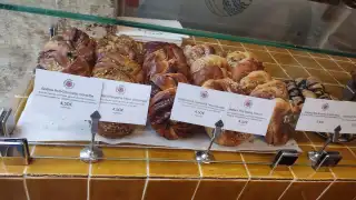 Babka Zana – photo 1