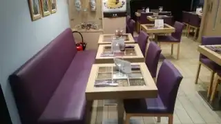 Bahadourian Restaurant – photo 3