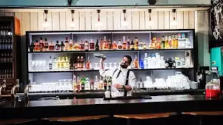 Restaurant Bar Cocktails Baragones