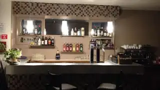 Bar Restaurant Flora – photo 4