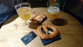 Beer O’Clock – photo 4