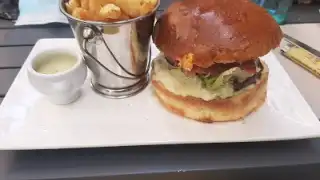 Burger House – photo 3