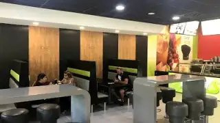 Burger S – photo 3