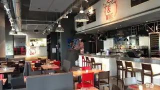 Restaurant Burger & Wine
