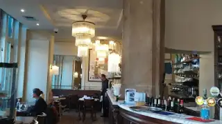 Cafe Broglie – photo 3