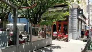 Restaurant Cafe Perl
