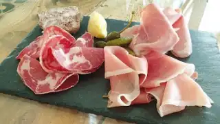 Cafe Restaurant 136 Avenue – photo 2