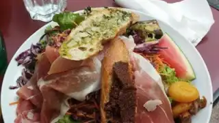Cafe Utopia – photo 2