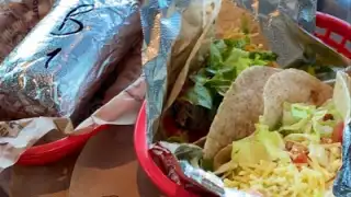 Chipotle Mexican Grill – photo 4