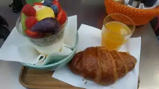 Co-T-Cafe – photo 3