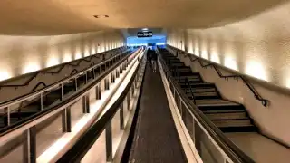 Coffee Shop Arrival Easy Jet Terminal – photo 3
