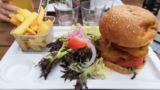 Ed s Eat & Drink s – photo 3