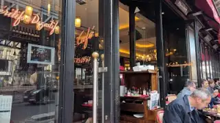 Eiffel Cafe – photo 1