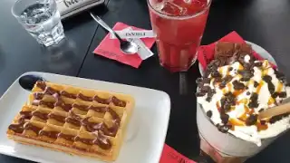 Etienne Coffee Shop Lyon Confluence – photo 3