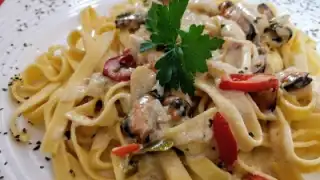 Gianni’s Caffe – photo 2