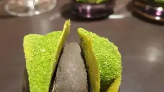Jeremy Galvan Restaurant – photo 4