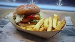 Johana s FISH & CHIPS – photo 2