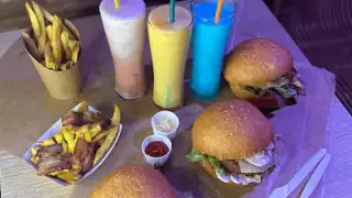L Bar Food & Drink – photo 2