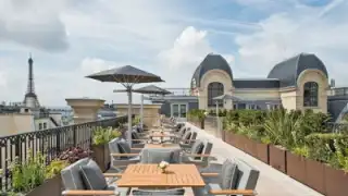 L Oiseau Blanc Restaurant – photo 1