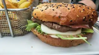 La Factory Burger – photo 2