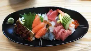 Le Bar a Sushi Izumi – photo 2