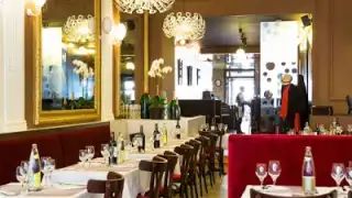 Le Cafe Francais – photo 1