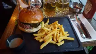 Le Kaskad Cafe – photo 4