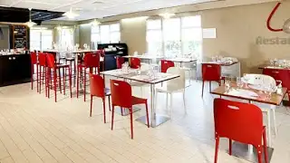 Le Restaurant Campanile – photo 4