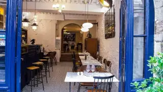 Les Flaconneurs Bistro – photo 3