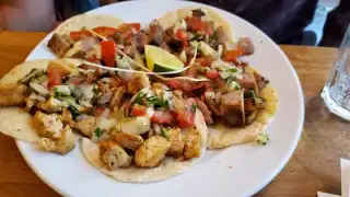 Los Amigos – photo 4