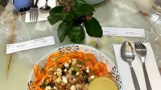 Ly-Lan Poke Bar – photo 3