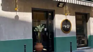 Restaurant Magnolia Cafe