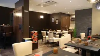 Restaurant Momotaro