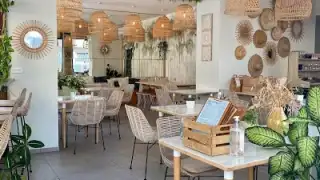 Mowgli Cafe – photo 2
