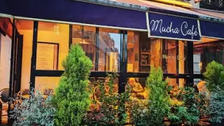 Mucha Cafe-Restaurant – photo 3