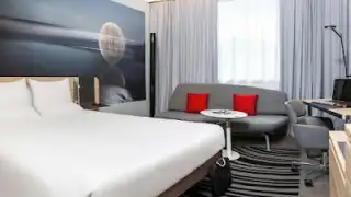 N Cafe – photo 1