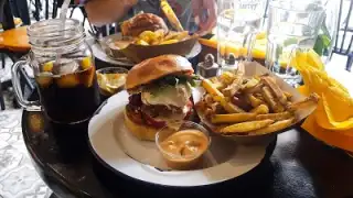 Organisation Des Burgers Unis – photo 2