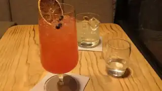 Pelican Cocktails & Tapas – photo 4